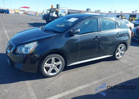 2009 Pontiac Vibe z USA, uszkodzony, nr VIN 5Y2SP67069Z474668